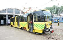 Фото 3: «Завдання просте – кожних 1,5 місяці має з’являтись один відремонтований трамвай», - А. Садовий
