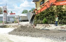 Фото 23: Ремонт вул. Б. Хмельницького: на ділянці від вул. Липинського до вул. Кукурудзяної вже нанесено два шари асфальту