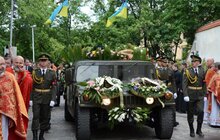 Фото 30: У Львові тисячі вірян попрощались з Блаженнішим Любомиром Гузаром