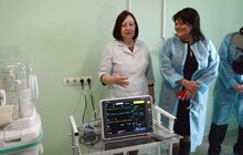 Фото 4: Благодійники придбали інкубатор та два монітори для міського пологового будинку № 1