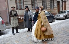 Фото 8: У Львові тривають зйомки кіносеріалу «Кава з кардамоном»: де можливі ускладнення руху транспорту найближчими днями