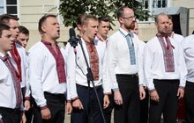 Фото 2: На площі Ринок відкрили фотовиставку, присвячену 30-літтю ІІІ відродження УАПЦ
