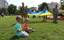 Фото 4: На Сихові з нагоди 30-річчя Незалежності України замайорів національний стяг