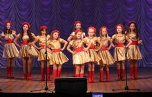 Фото 14: Мер Львова привітав усіх матерів з Днем матері