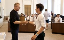 Фото 5: Переможці всеукраїнських етапів олімпіад та конкурсів отримали від міськради по 10 000 грн