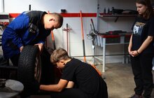 Фото 6: Школярі та ветерани взяли участь у першому львівському ярмарку робітничих професій