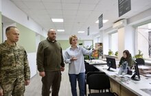 Фото 8: Центр рекрутингу української армії, який перший в Україні відкрили у Львові, відвідали Міністр оборони та Головнокомандувач ЗСУ