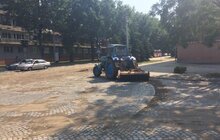 Фото 14: До прибирання міста від негоди залучено 1790 осіб та 33 одиниці техніки