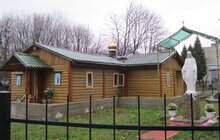 Фото 1: Під час пожежі в дерев'яній церкві Стрітення Господнього потерпілих немає