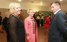 Фото 1: В першу неділю жовтня Україна відзначає День працівників освіти