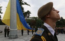 Фото 11: У Львові на найбільшому флагштоку урочисто підняли прапор України