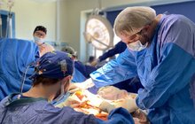 Фото 1: Львівські хірурги врятували від ампутації ногу поліцейській, яку чотири місяці тому збила нетвереза водійка