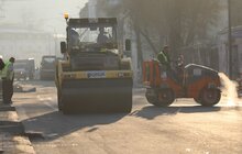 Фото 7: Реконструкція вул. Б. Хмельницького: на відрізку від вул. Механічної до вул. Олійної стелять нижній шар асфальту