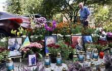 Фото 7: У Львові відкрили меморіальну таблицю Ірині Фаріон (фото/відео)