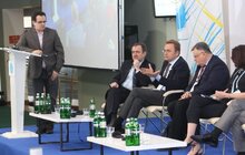 Фото 37: У Львові на стадіоні «Арена Львів» стартував V Форумі місцевого самоврядування