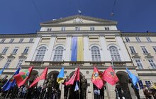 Фото 1: На День міста у центрі Львова замайоріли прапори військових та оборонних сил України