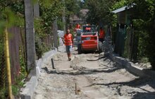 Фото 11: На вул. Зимновідська-Станційна триває ремонт дороги та облаштування мереж