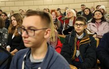Фото 3: Мер привітав Львівську обласну МАН із 40-річчям