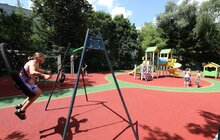 Фото 4: На вул. І.Франка збудували новий дитячо-спортивний майданчик для львів’ян різного віку