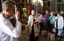 Фото 9: Сьогодні у Львові спільно освятили великодні продуктові набори для найбільш потребуючих мешканців