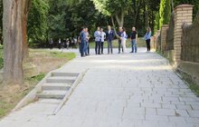 Фото 13: У Замарстинівському парку тривають ремонтні роботи
