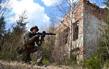 Фото 12: Вишкіл замість канікул: львівські школярі пройшли тренування у Карпатах (фото/відео)