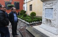 Фото 1: Подвір’я Вірменського Собору капітально відремонтували