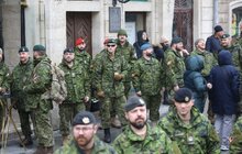 Фото 12: У центрі Львова День хокею — дружній матч зіграли між собою команди з Канади та зі Львова