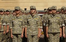 Фото 14: Урочистий ритуал складання Військової присяги студентами цивільних вищих навчальних закладів, які навчалися за програмою підготовки офіцерів запасу 