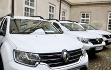 Фото 3: Мерія закупила ще 5 автомобілів для військових
