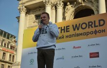 Фото 18: Мер Львова привітав учасників «Run the World. Львівський напівмарафон»