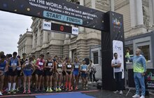 Фото 18: Стартував чемпіонат України з бігу по шосе «Run the world. Львівська десятка»