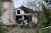 Фото 4: У Малехові впав ворожий реактивний безпілотник: двох жінок госпіталізували, пошкоджено 5 будинків