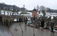 Фото 17: З нагоди Дня Збройних Сил України у Львові на Личакові вшанували новітніх Героїв