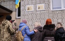Фото 1: У Львові відкрили пам’ятні таблиці двом полеглим десантникам – Вячеславу Волгіну та Олегу Богушу