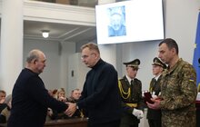 Фото 6: До Дня Збройних сил України 30 львів’ян, які захищали Україну, посмертно нагородили «Почесним знаком Святого Юрія»