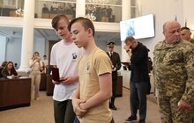 Фото 7: У мерії Львова 30 львів’ян посмертно нагородили «Почесним знаком Святого Юрія» за оборону Незалежності України (фото) 