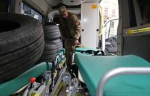 Фото 6: Шведи передали ще 7 автомобілів швидкої допомоги для українських військових медиків