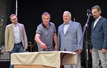 Фото 11: З нагоди 150-річчя Підзамче відбувся святковий концерт та погашення спеціальної марки