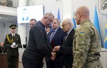 Фото 9: У Львові 18 Героїв Небесної Сотні посмертно нагородили «Почесним знаком Святого Юрія» (відео/фото)