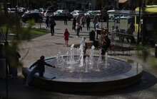 Фото 23: У Львові відкрили фонтан, присвячений Герою України «Да Вінчі» та всім добровольцям (відео)