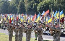 Фото 19: День Незалежності: у Львові вшанували полеглих Захисників і Захисниць (фото)