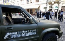 Фото 4: Львівська співачка Ірина Федишин купила ще 20 авто для ЗСУ за кошти зі своїх концертів Європою