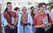 Фото 7: 54 львівські школярі, які найкраще склали НМТ, отримали по 10, 20 та 30 тисяч гривень від міста (відео)
