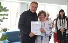 Фото 4: У Львові подякували тим, хто першим зустрічає пацієнта: 25 сімейних лікарів та 25 медичних сестер отримали подяки і премії