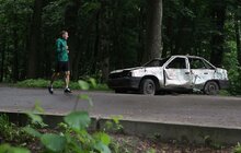 Фото 5: У Львові на арештмайданчик перемістили ще дві покинуті автівки