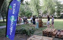 Фото 4: У дворі на вулиці Шафарика створили громадський простір в межах Майстерні міста (відео)