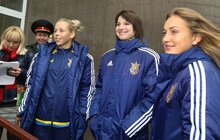 Фото 7: Національна жіноча збірна України з футболу відвідала учасників АТО у військовому госпіталі у Львові