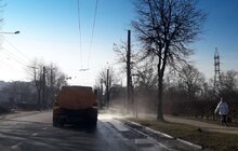 Фото 54: Комунальні служби дезінфікують місто: миють вулиці, тротуари, зупинки транспорту, сходові клітки будинків