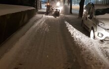Фото 33: Зранку працювало 93 одиниці снігоочисної техніки